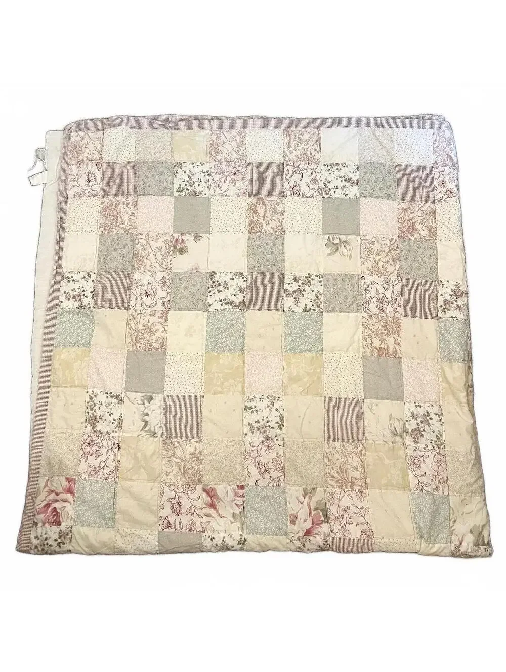 Vintage Floral Postage Stamp Patchwork Comforter Quilt Farmhouse Cottage